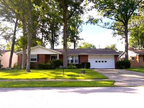 115 Barnsbury Dr, Lima, OH, 45804-3302 | Card Image