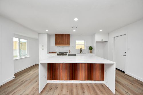 717 Phyllis Ct, Conroe, TX, 77303-1725 | Card Image