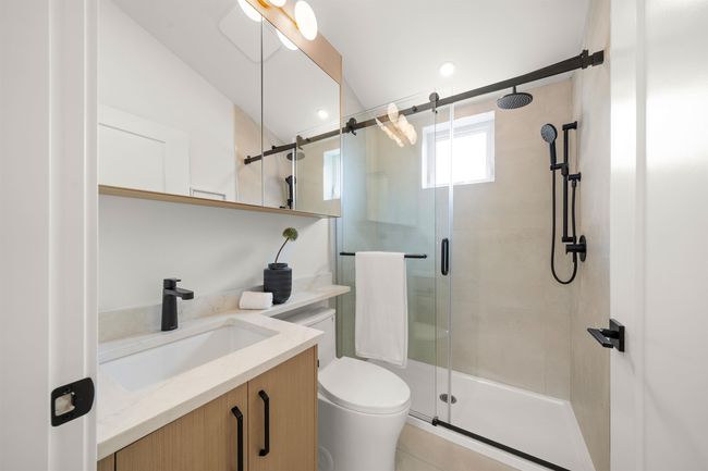 1 - 312 E 40th Ave, Home with 3 bedrooms, 4 bathrooms and 1 parking in Vancouver BC | Image 26