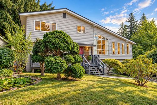 4898 Sunshine Coast Highway, Sechelt, BC, V7Z0B7 | Card Image