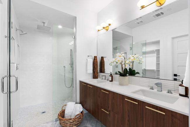 1B - 4022 Valley View Rd, Condo with 3 bedrooms, 4 bathrooms and 3 parking in Austin TX | Image 14