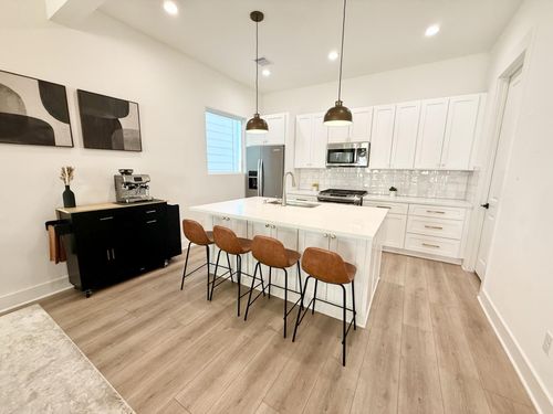 2806 Versailles Oak Ln, Houston, TX, 77092-2409 | Card Image