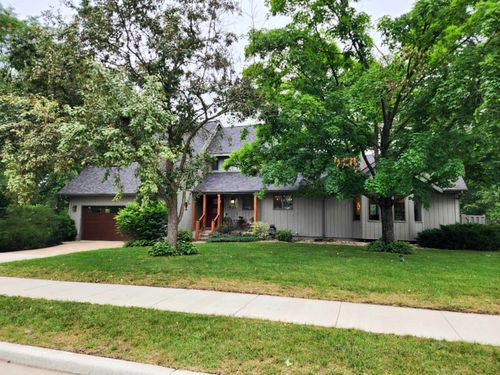 815 W Monowau St, Tomah, WI, 54660-1730 | Card Image