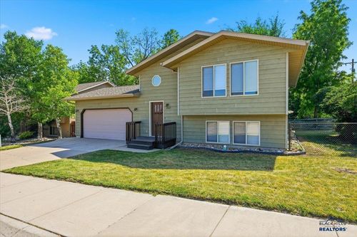 1802 Sugar Creek Pl, Spearfish, SD, 57783-7600 | Card Image