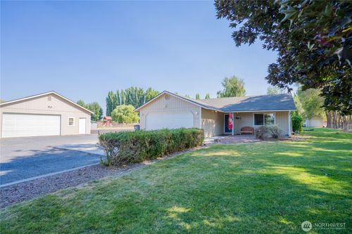 7887 Dahl Rd Ne, Moses Lake, WA, 98837-9231 | Card Image