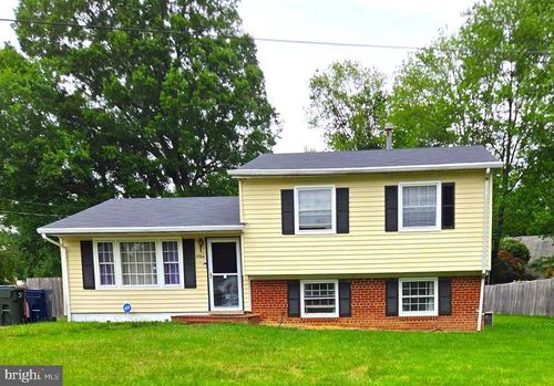 4904 Lawrence St, ALEXANDRIA, VA, 22309-1074 | Card Image