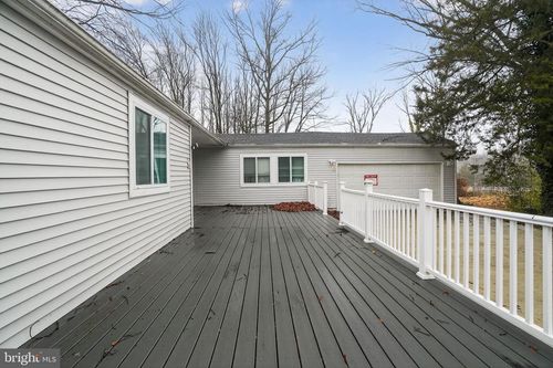 202 Welsh Tract Rd, NEWARK, DE, 19702-1022 | Card Image