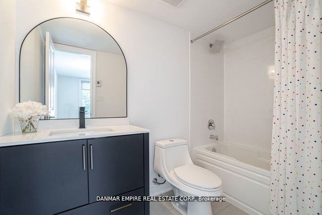 31 Hiawatha Crt, House attached with 3 bedrooms, 4 bathrooms and 2 parking in Vaughan ON | Image 22