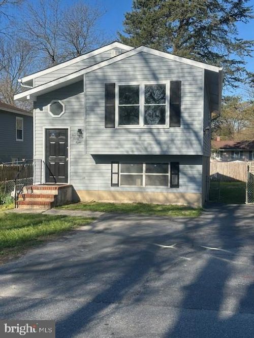 538 Elizabeth Ln, GLEN BURNIE, MD, 21061-3807 | Card Image