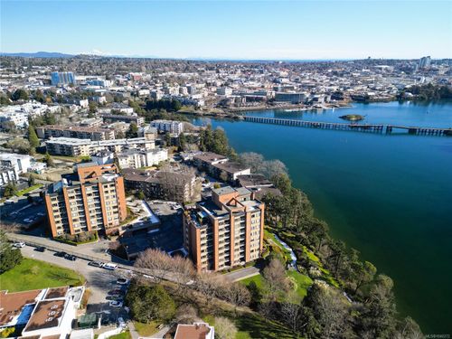 306-103 Gorge Rd E, Victoria, BC, V9A6Z2 | Card Image