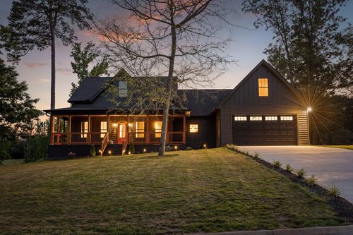 230 Clubhouse Dr, Jasper, TN, 37347-3041 | Card Image