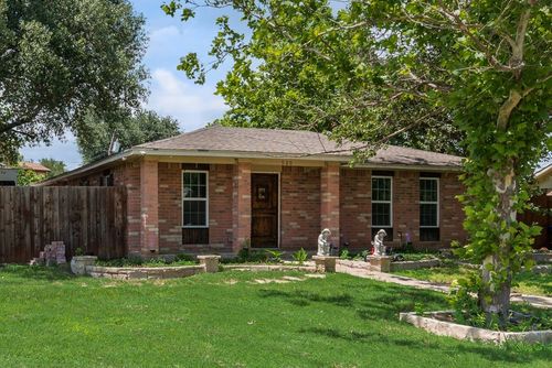 920 Meadowdale Dr, Royse City, TX, 75189-3511 | Card Image