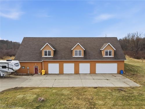 3913 Ninevah Rd, Ashtabula, OH, 44004-8614 | Card Image