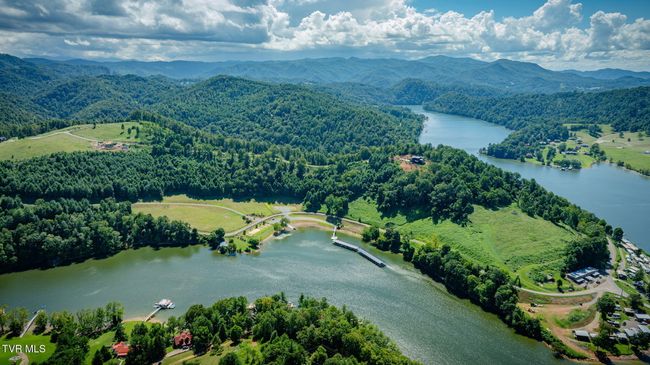 10 Cowan Town Rd, Home with 0 bedrooms, 0 bathrooms and null parking in Butler TN | Image 19