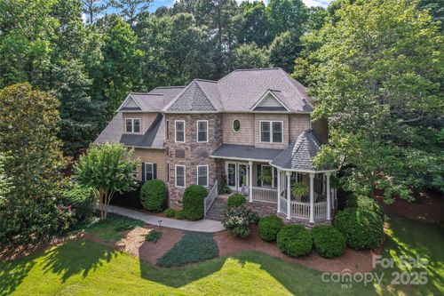 2541 Penngate Dr, Sherrills Ford, NC, 28673-9127 | Card Image