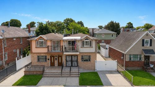 10469 Springfield Blvd, Queens Village, NY, 11429-2032 | Card Image