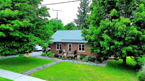 101 Clarence St, Lanark, ON, K0G1K0 | Card Image