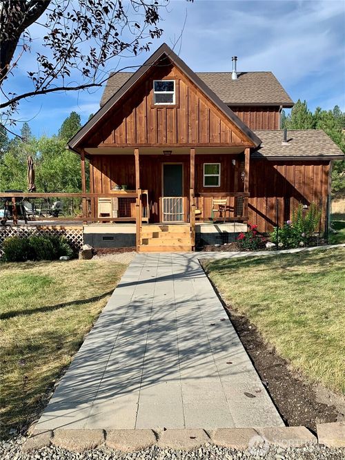 35 Low Ridge Rd, Malo, WA, 99150-9702 | Card Image