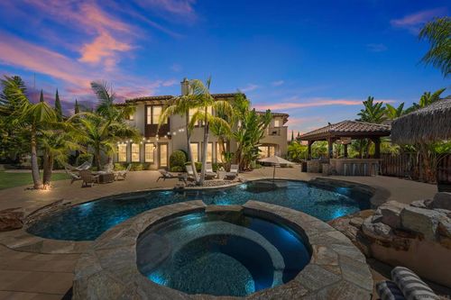 14768 Old Creek Rd, San Diego, CA, 92131-4279 | Card Image