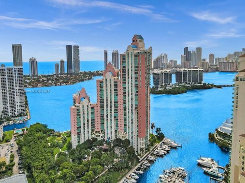 2607-3370 Hidden Bay Dr, Aventura, FL, 33180 | Card Image