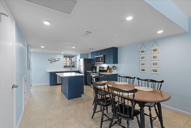 3 - 513 1 St St, Townhouse with 2 bedrooms, 2 bathrooms and null parking in CEDAR KEY FL | Image 12