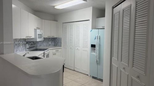206-6288 Nw 186th St, Hialeah, FL, 33015-6046 | Card Image