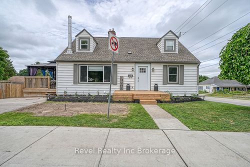 179 Cherry St, Ingersoll, ON, N5C1J1 | Card Image