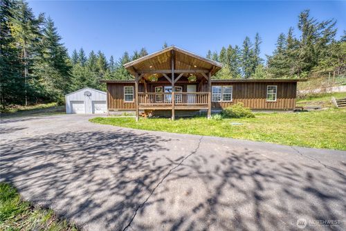 22 Ramsay Ln, White Salmon, WA, 98672-8820 | Card Image