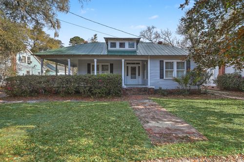 427 Carn St, Walterboro, SC, 29488-4042 | Card Image