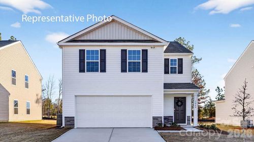 2121 10th St Se, Hickory, NC, 28602-5908 | Card Image