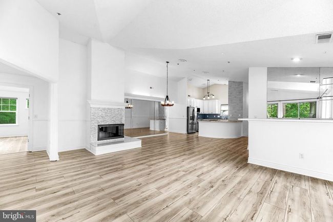 131 - 131 Square Rigger Way, Condo with 3 bedrooms, 2 bathrooms and null parking in SOLOMONS MD | Image 9