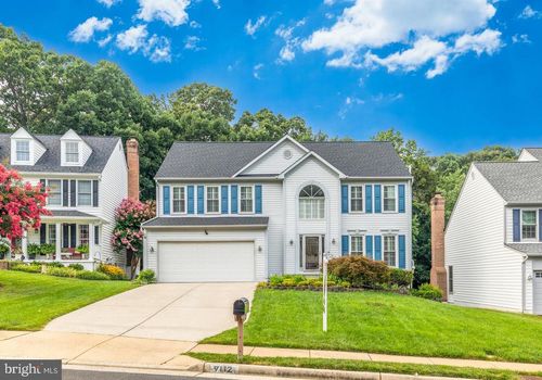 9112 Silver Pointe Way, FAIRFAX STATION, VA, 22039-3071 | Card Image