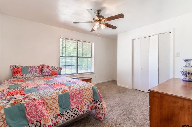 15502 County Road 1227, House other with 4 bedrooms, 2 bathrooms and null parking in Flint TX | Image 22