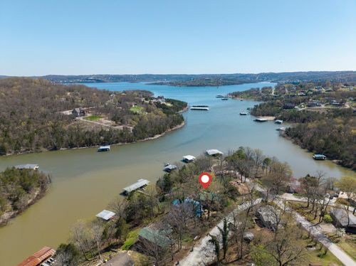 99 Shady Place Ln, Blue Eye, MO, 65611-7252 | Card Image