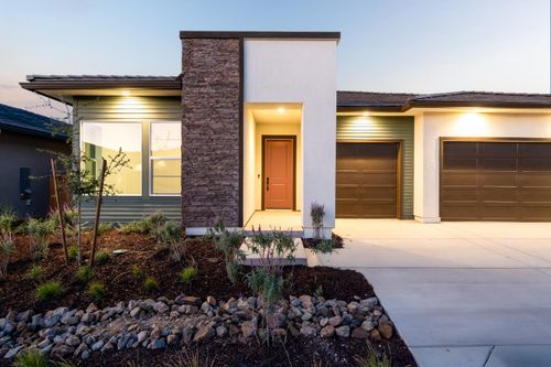 8168 Creek View, Friant, CA, 93626 | Card Image