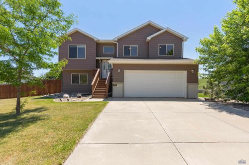 755 Field View Dr, Rapid City, SD, 57701-2140 | Card Image