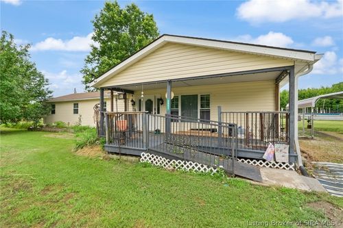 3842 S Goss School Rd, Pekin, IN, 47165-8292 | Card Image