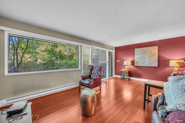 3 - 7313 Montecito Drive, Townhouse with 2 bedrooms, 1 bathrooms and 2 parking in Burnaby BC | Image 4