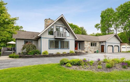 129 Clinton Corners Rd, Salt Point, NY, 12578-2505 | Card Image
