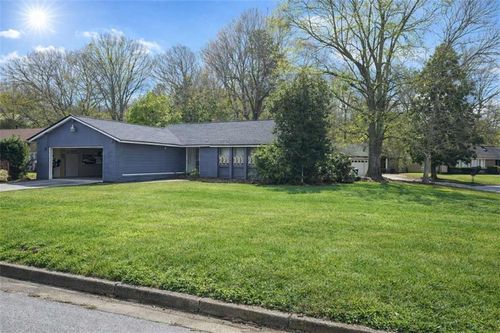 3235 Cadiz Cir, College Park, GA, 30349-4620 | Card Image