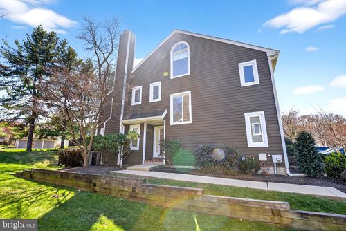 274 Fox Run, EXTON, PA, 19341-2117 | Card Image