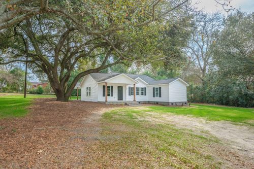 1106 Morningside Dr, Aiken, SC, 29801-2918 | Card Image