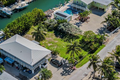 149 Iroquois Dr, Islamorada, FL, 33036-4225 | Card Image