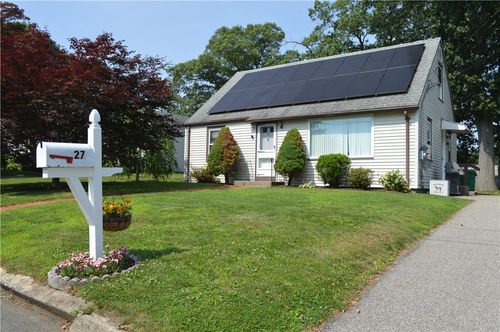 27 Observatory Rd, Warwick, RI, 02888-3922 | Card Image