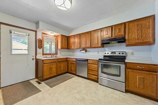 12 Kitchen-3.jpg | Image 12