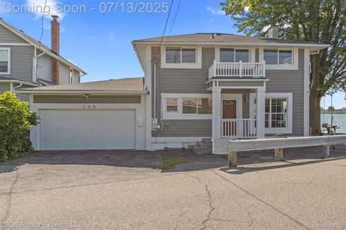 106 Saint Clair River Dr, Algonac, MI, 48001-1657 | Card Image