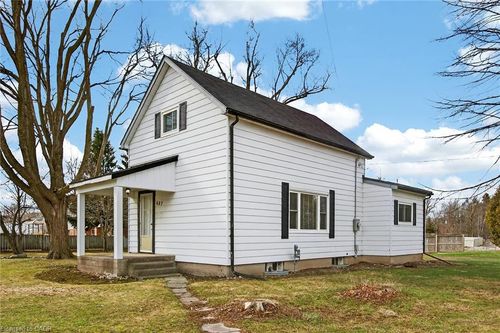 407 Bell St, Ingersoll, ON, N5C2P7 | Card Image