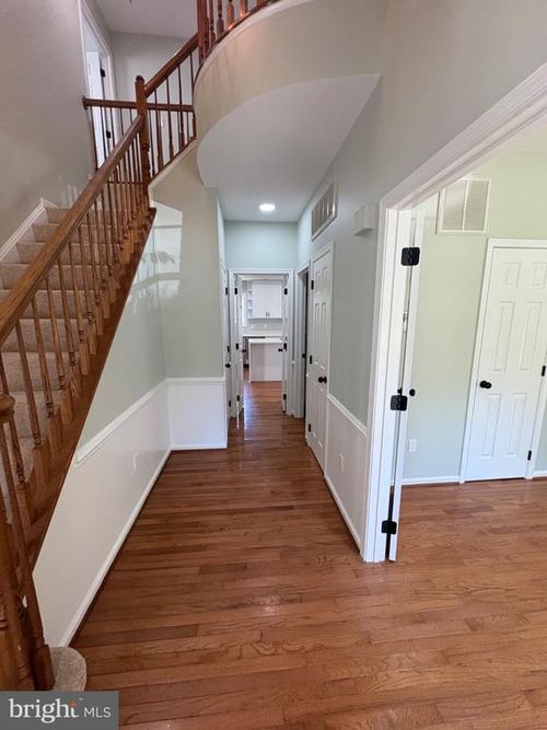 13918 Rock Brook Ct, CLIFTON, VA, 20124-2528 | Card Image