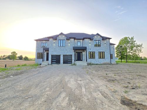 7464 Leslie Rd W, Puslinch, ON, N0B2J0 | Card Image