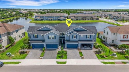 11610 Woodleaf Dr, Lakewood Ranch, FL, 34211-0517 | Card Image